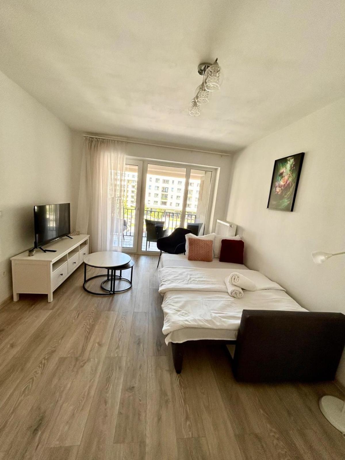 Jad Luxury 3 & 2 In Kasper, Near Coresi Mall Apartment Brasov