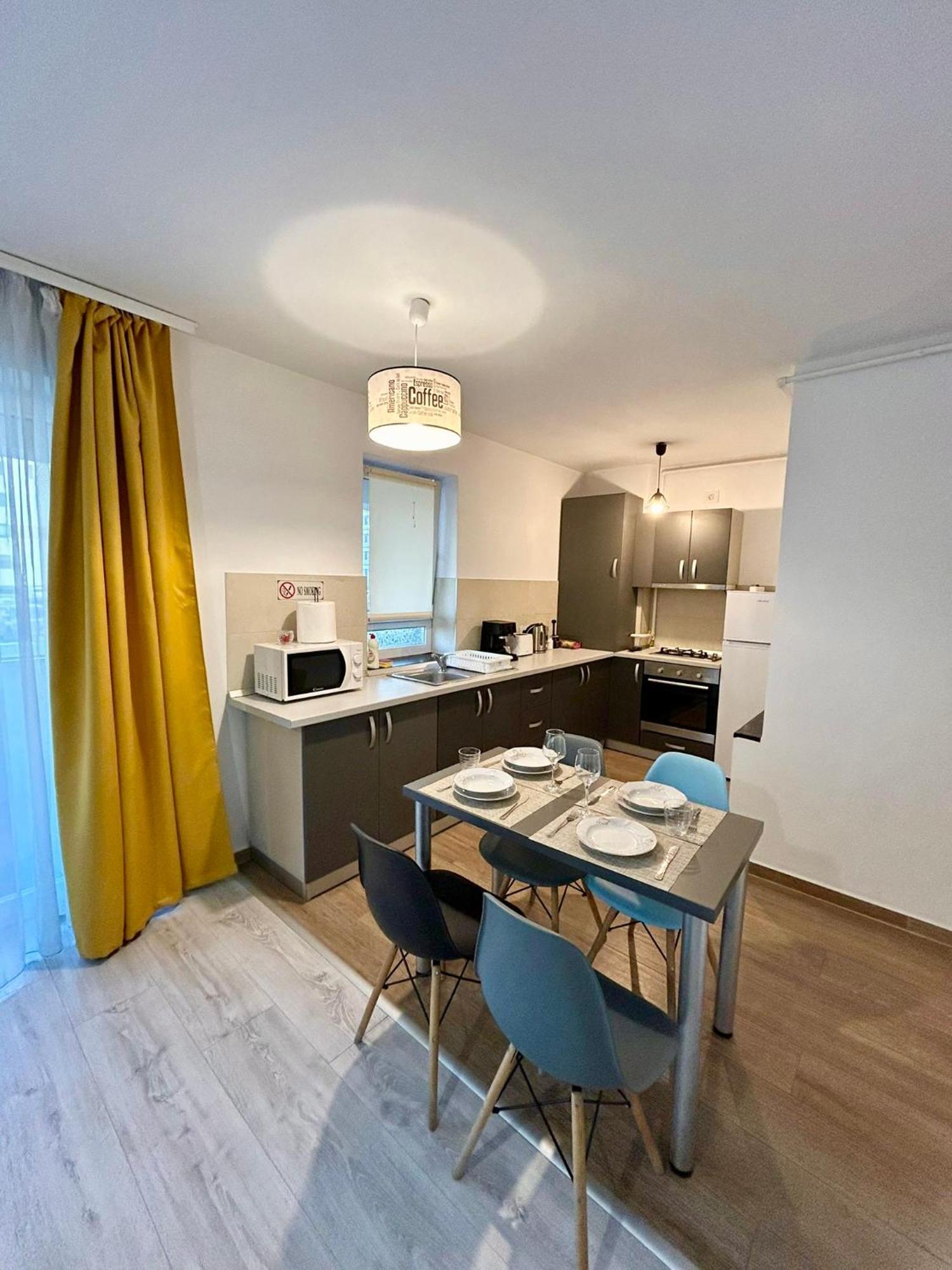 Jad - Luxury - Kasper Coresi